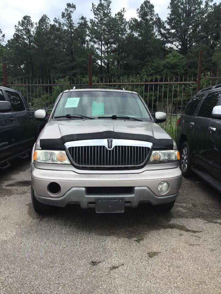 LINCOLN NAVIGATOR 2002 LINCOLN NAVIGATOR 5LMEU27R42LJ03930