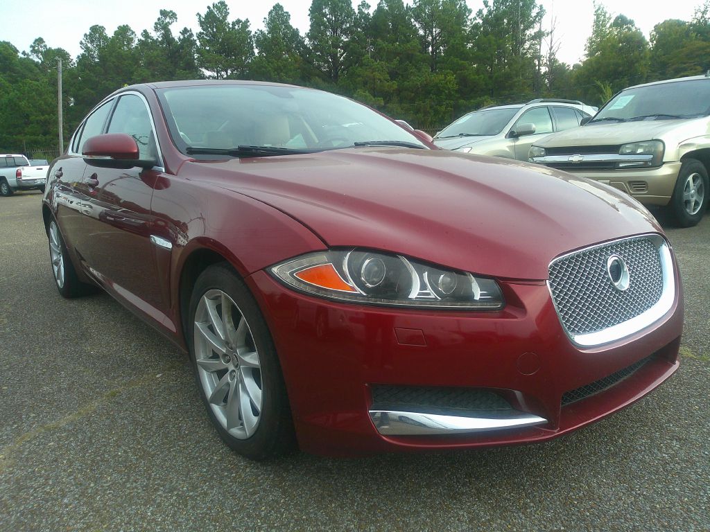 2012 JAGUAR XF