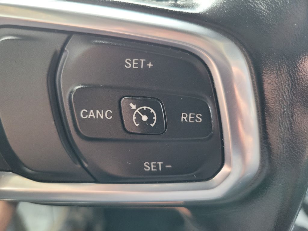 Photo 25 of this JEEP WRANGLER UNLIMI