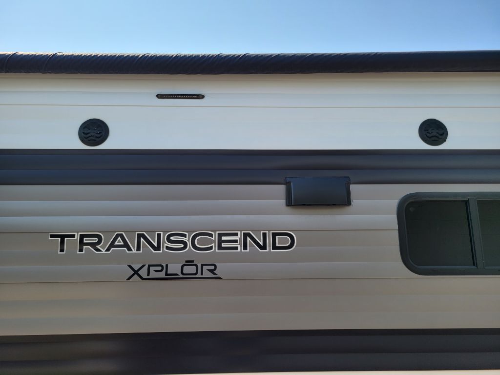 Photo 9 of this GRAND DESIGN TRANSCEND