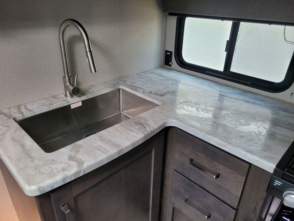 Photo 37 of this GRAND DESIGN TRANSCEND