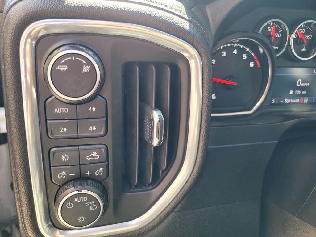 Photo 29 of this CHEVROLET SILVERADO 1500