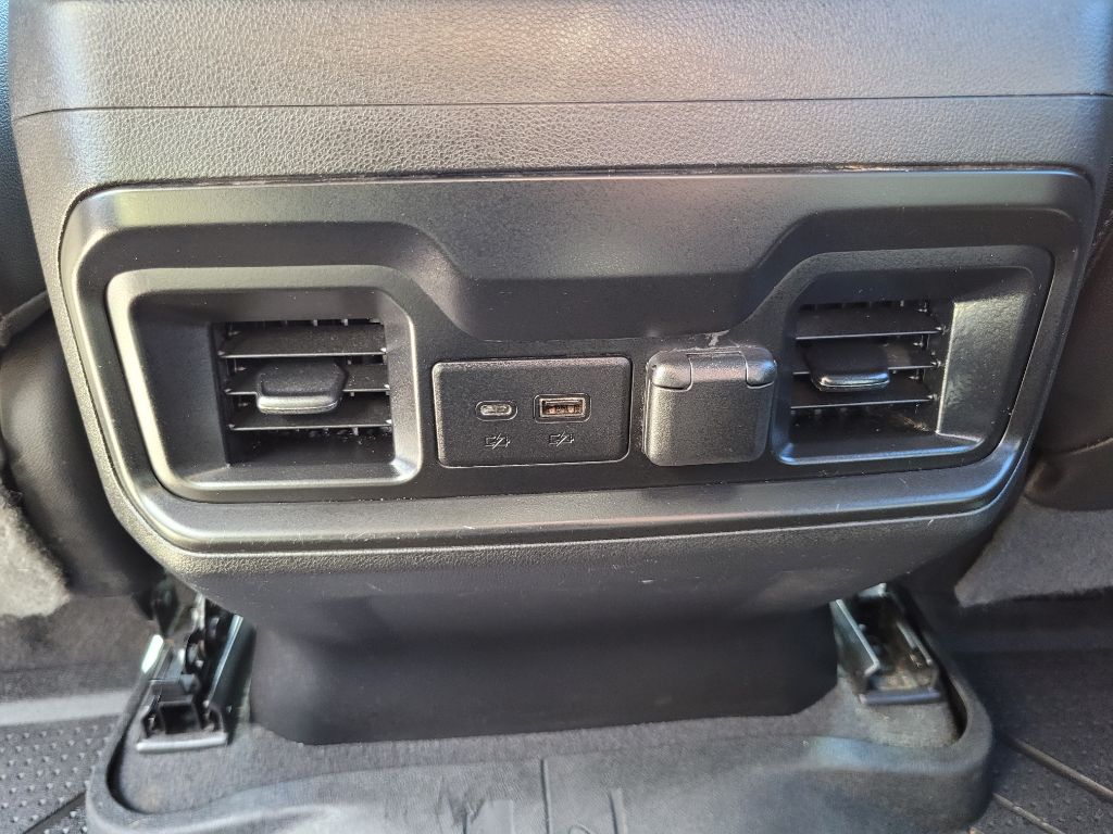 Photo 56 of this CHEVROLET SILVERADO 1500