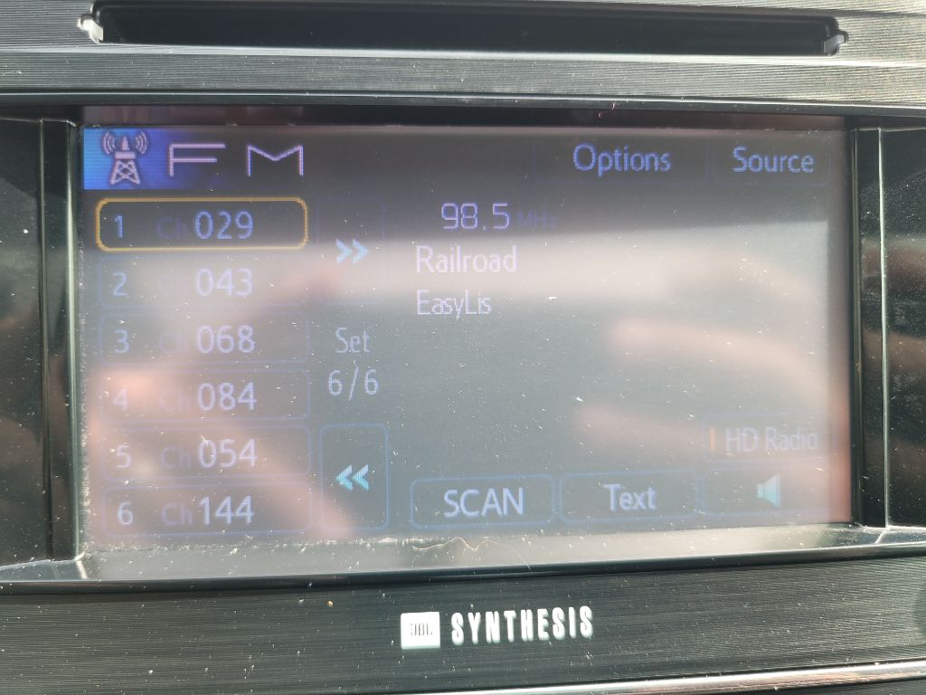 Photo 30 of this TOYOTA AVALON