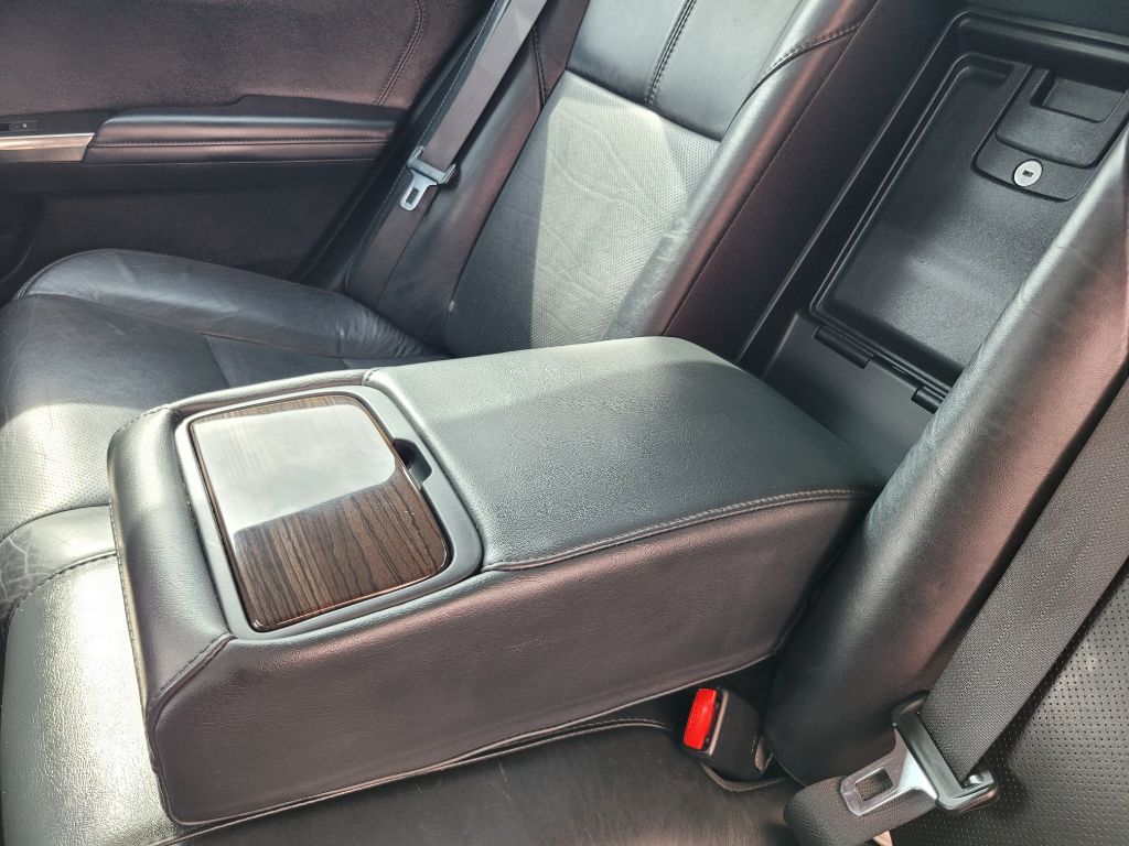 Photo 42 of this TOYOTA AVALON