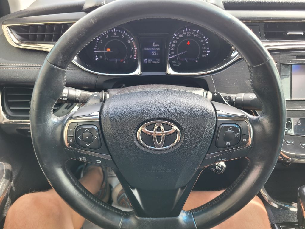 Photo 23 of this TOYOTA AVALON