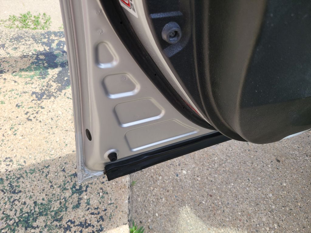 Photo 17 of this TOYOTA AVALON