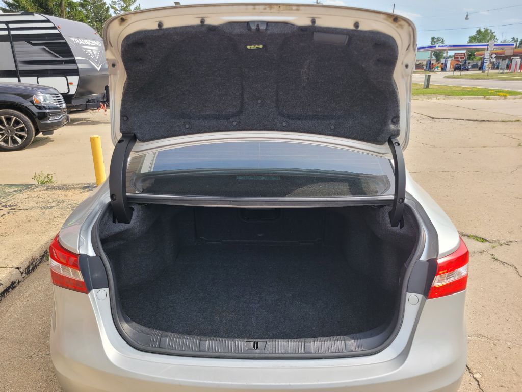 Photo 46 of this TOYOTA AVALON