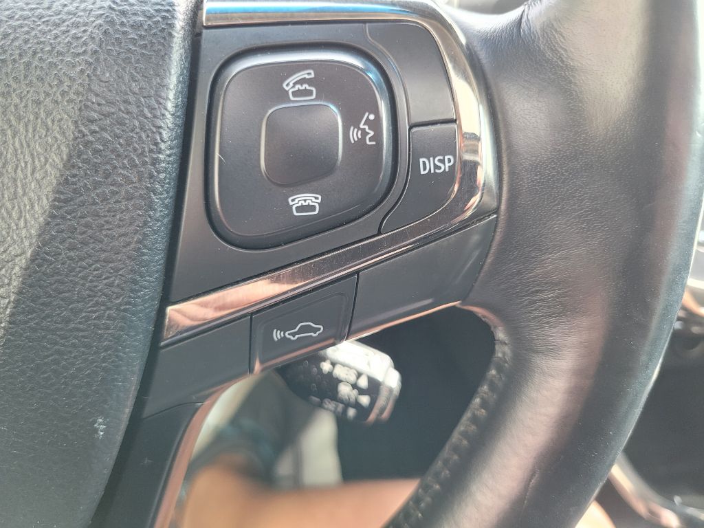 Photo 25 of this TOYOTA AVALON