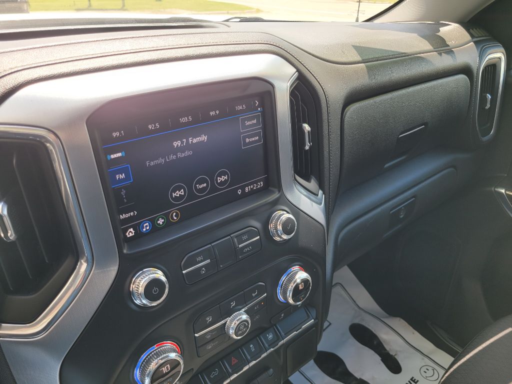 Photo 46 of this GMC SIERRA 1500