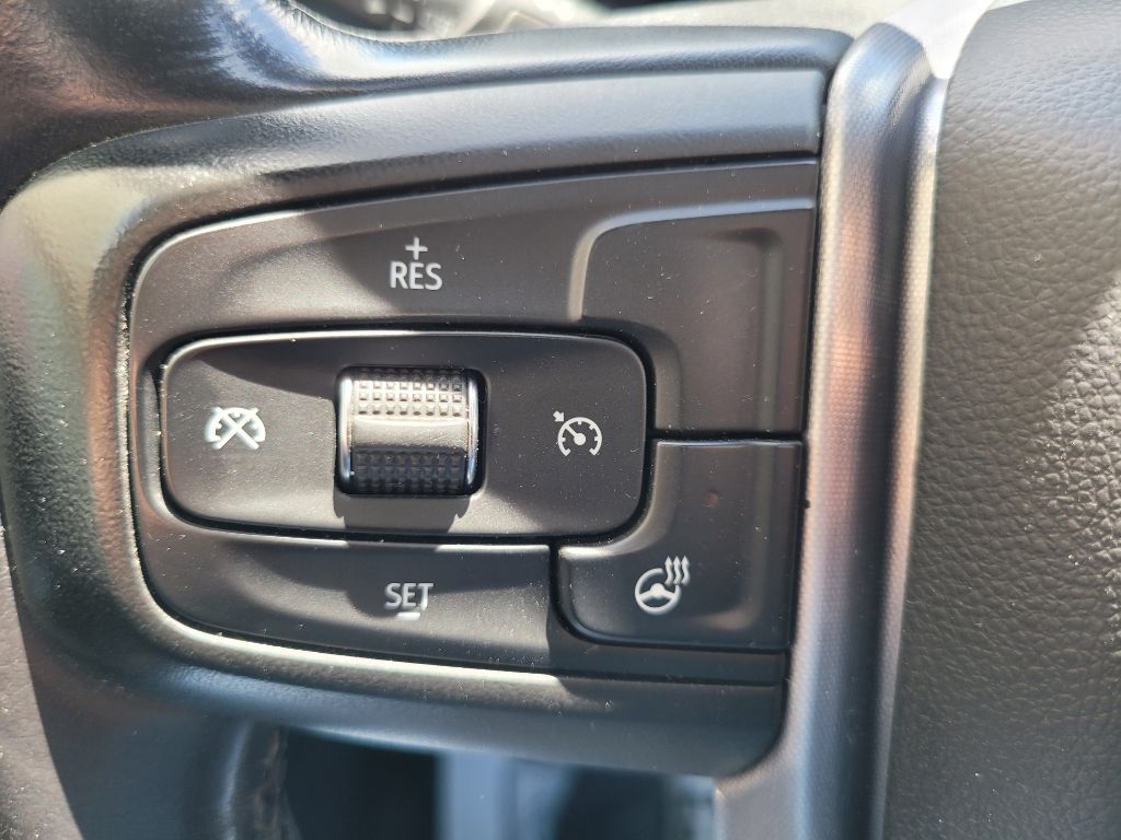 Photo 31 of this GMC SIERRA 1500