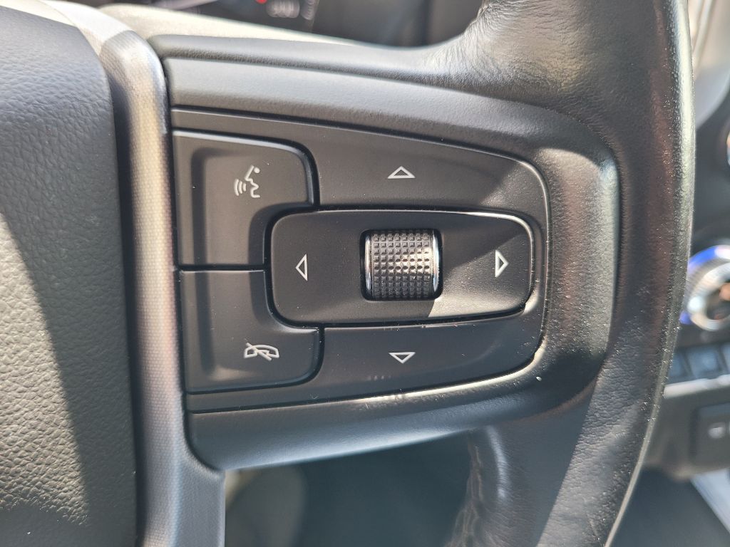 Photo 33 of this GMC SIERRA 1500