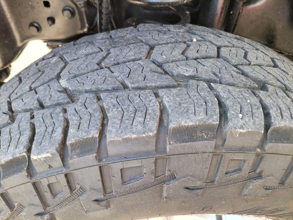 Photo 14 of this FORD F-250 SUPER DUT