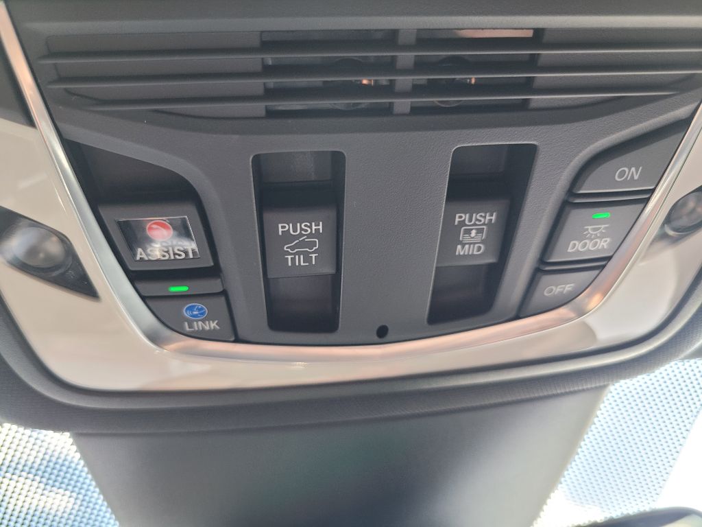 Photo 52 of this ACURA MDX