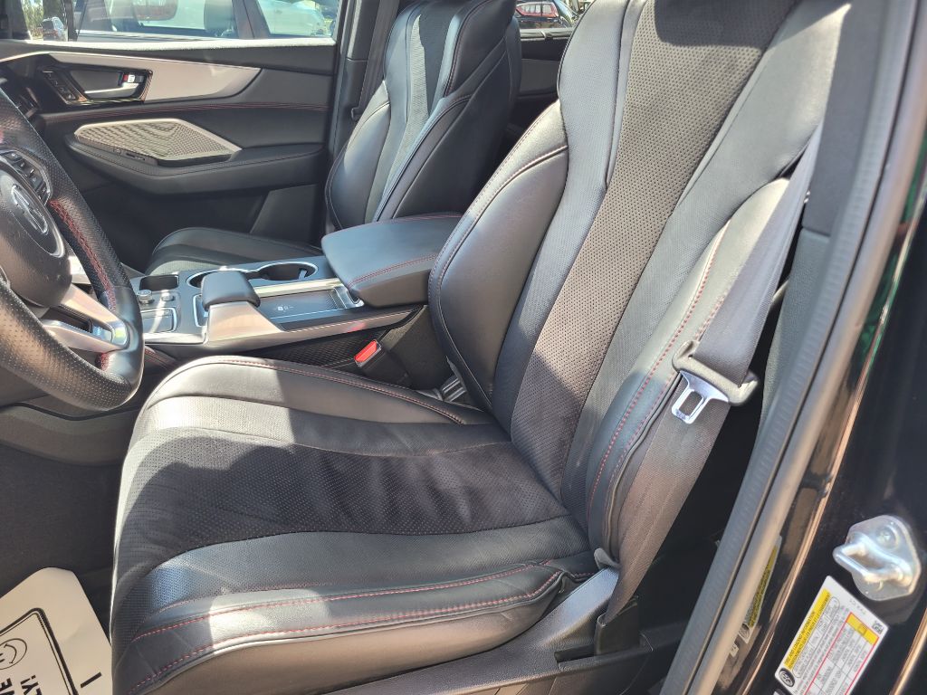 Photo 30 of this ACURA MDX