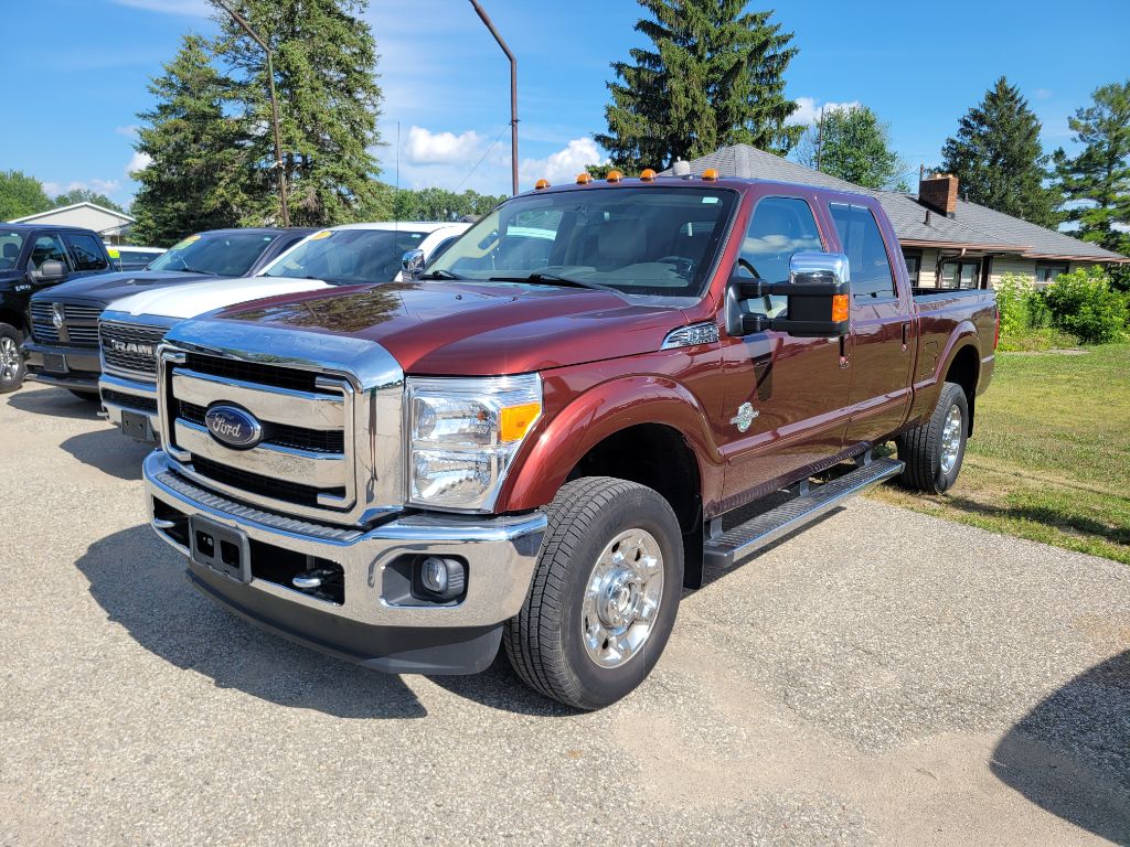 Red (MAROON) 2016 Ford F-350 Super Duty Pickup Truck Four-Wheel Drive Automatic