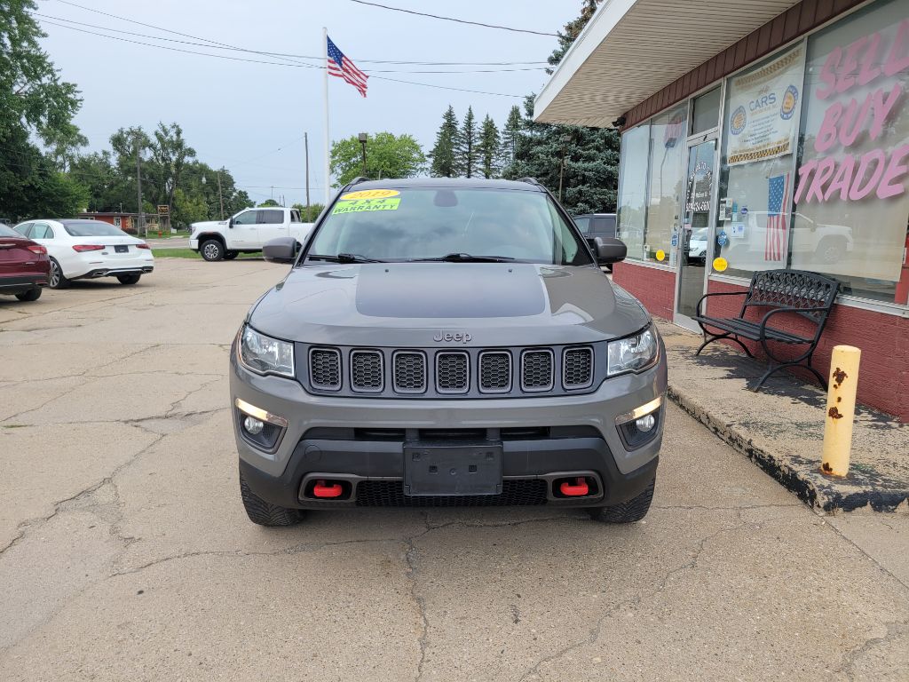 Photo 2 of this JEEP COMPASS