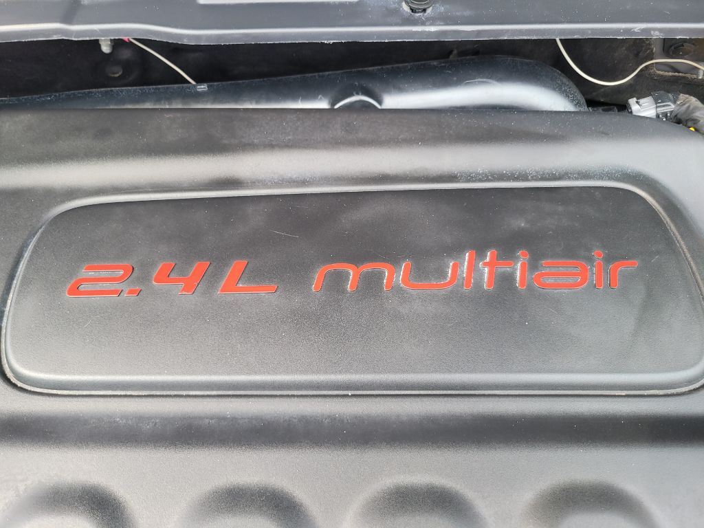 Photo 52 of this JEEP COMPASS