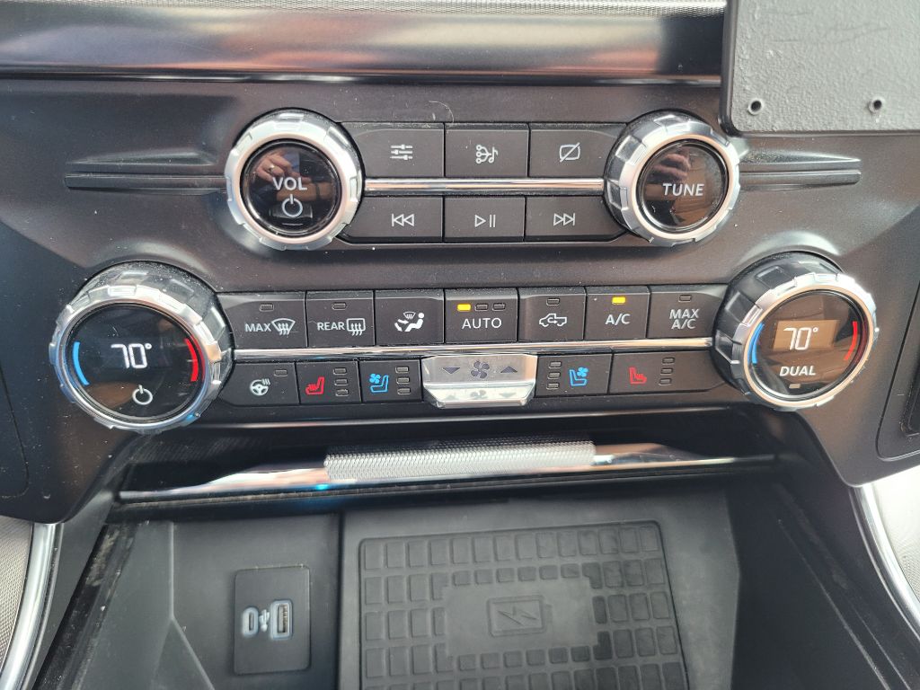 Photo 43 of this FORD F-150
