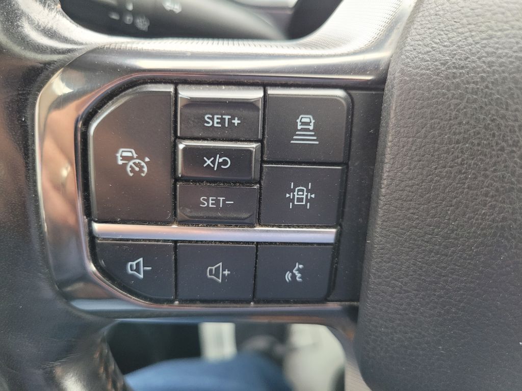 Photo 34 of this FORD F-150