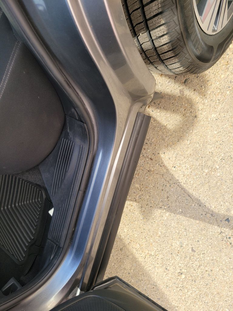 Photo 38 of this NISSAN ROGUE