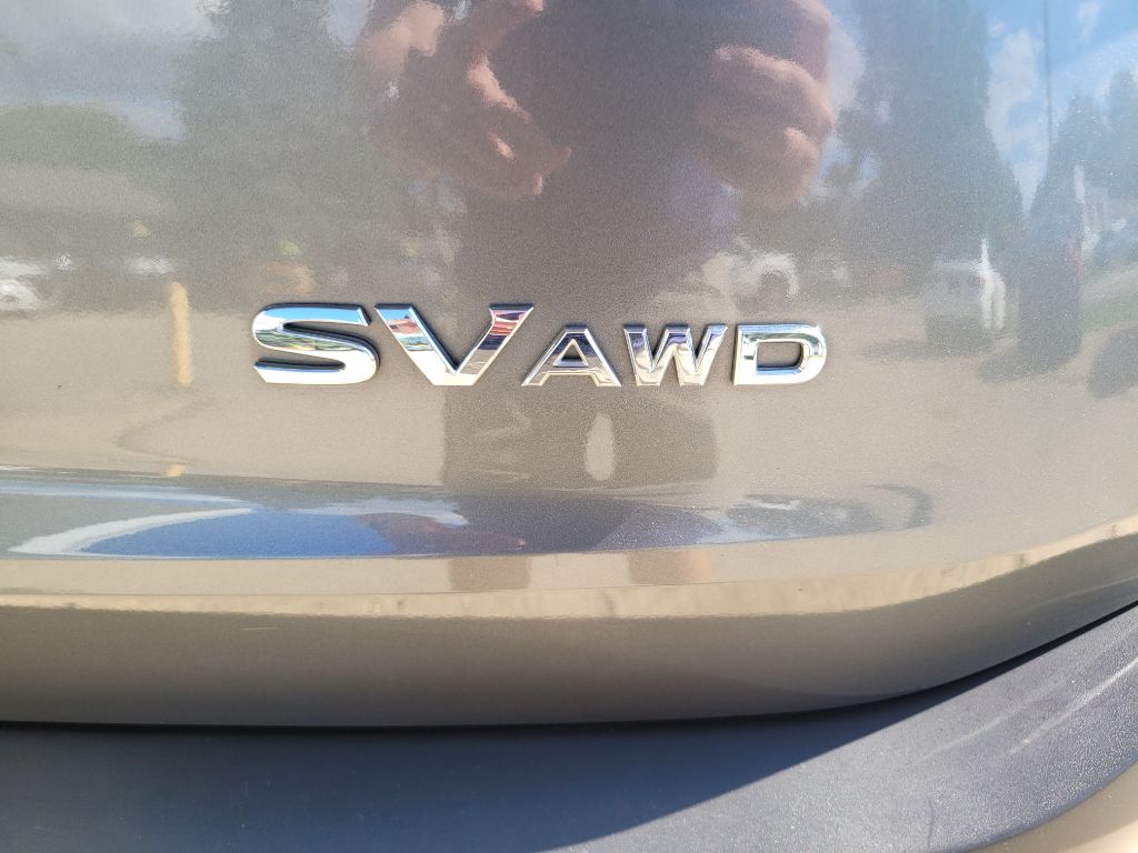 Photo 8 of this NISSAN ROGUE