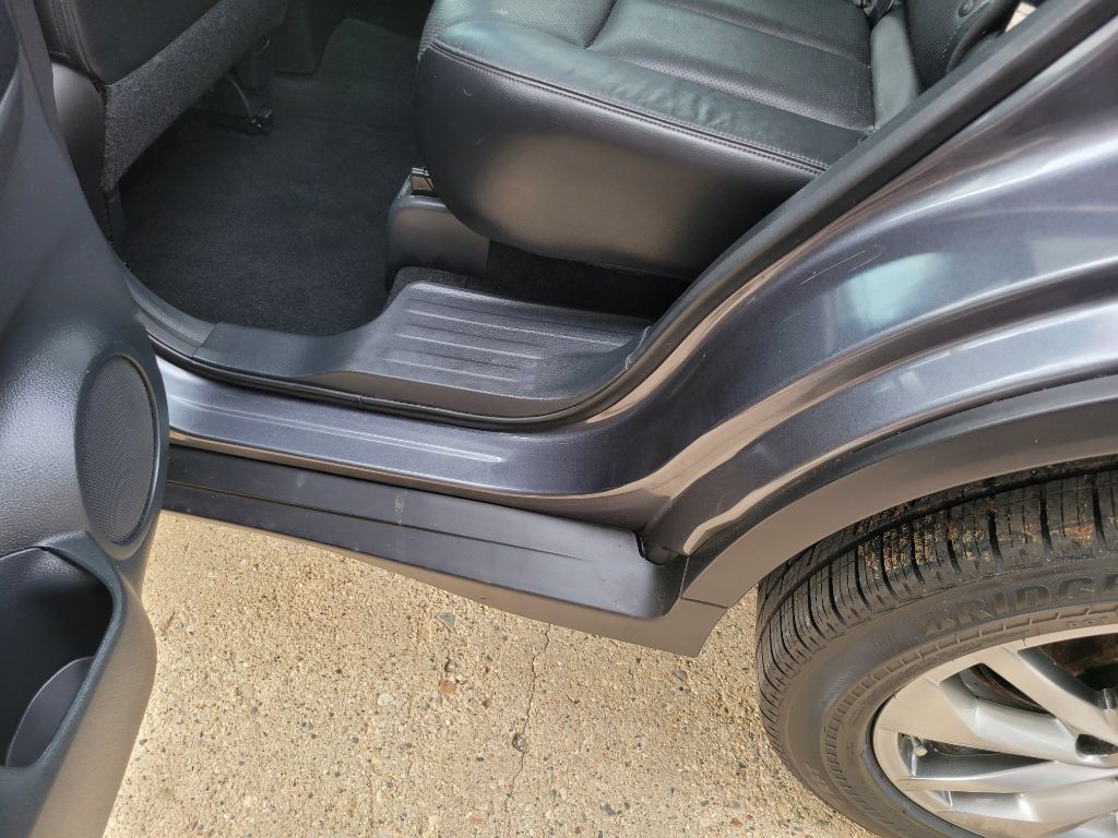 Photo 38 of this NISSAN ROGUE