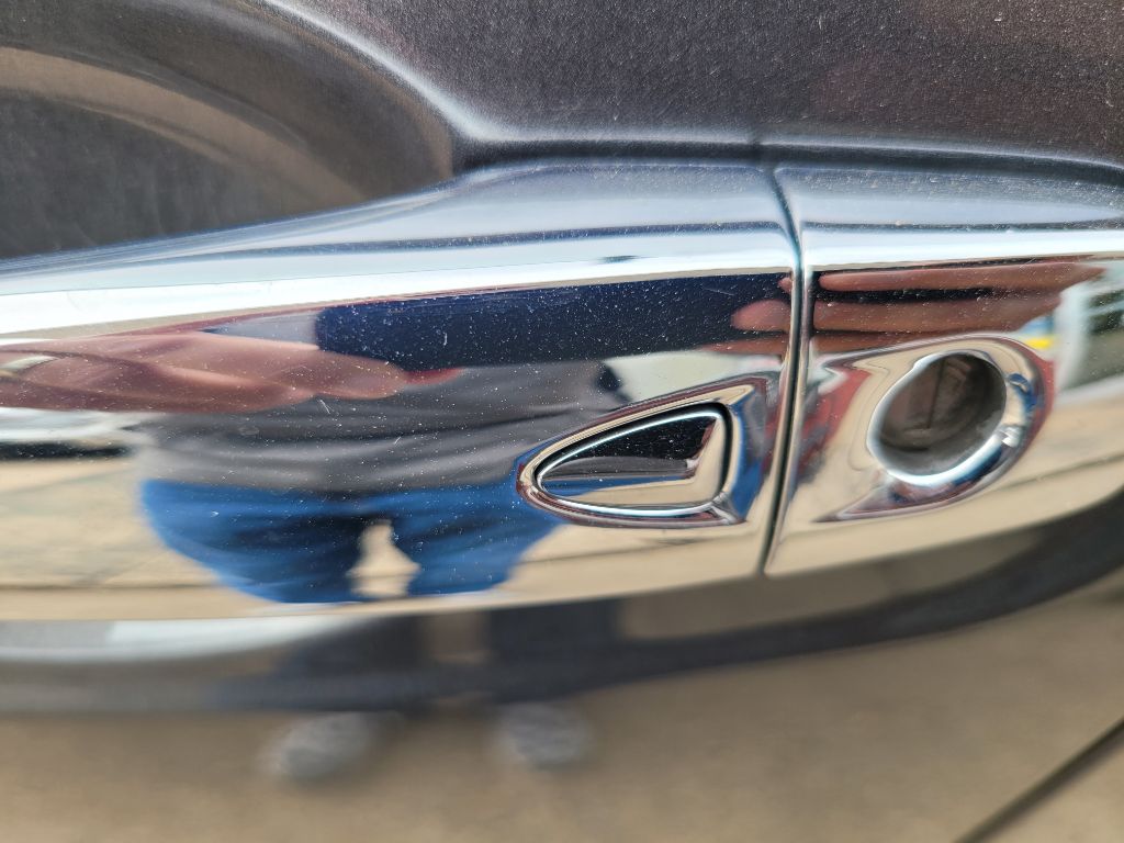 Photo 13 of this NISSAN ROGUE