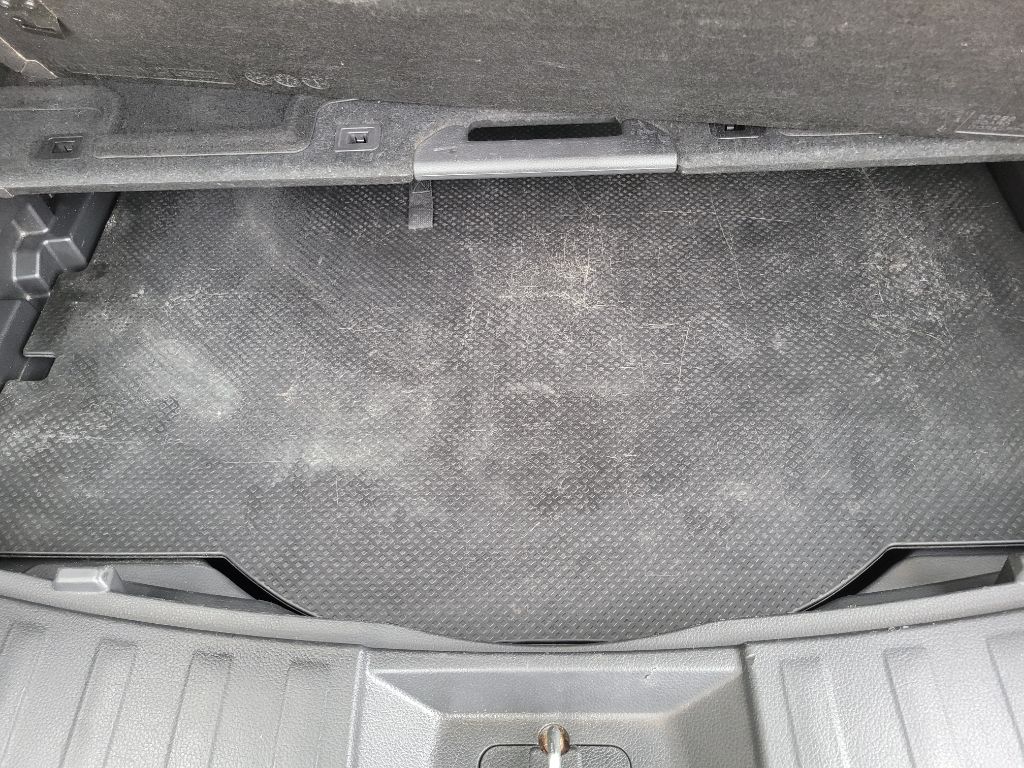 Photo 48 of this NISSAN ROGUE