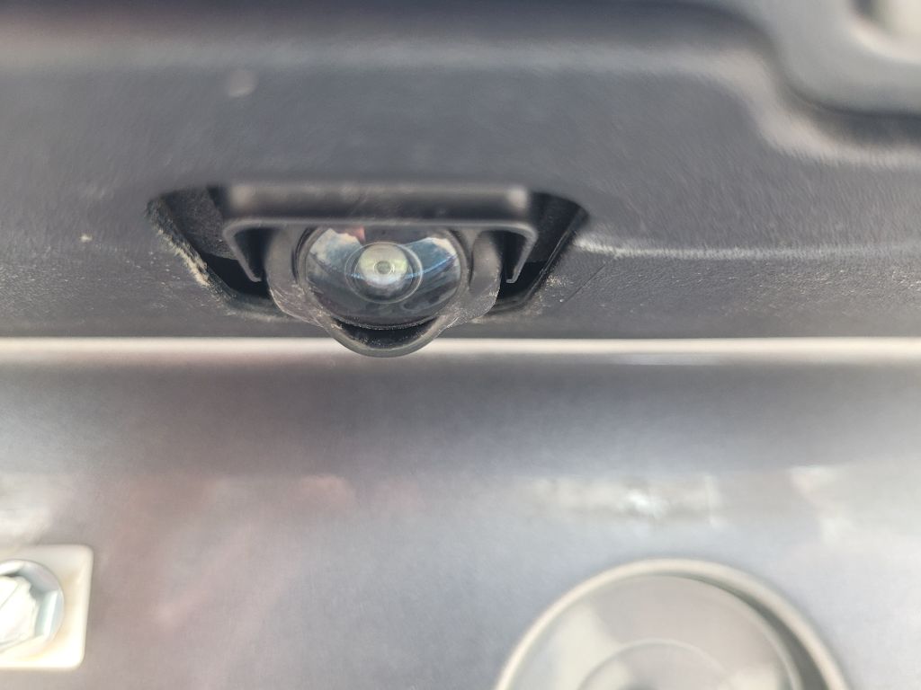 Photo 8 of this NISSAN ROGUE