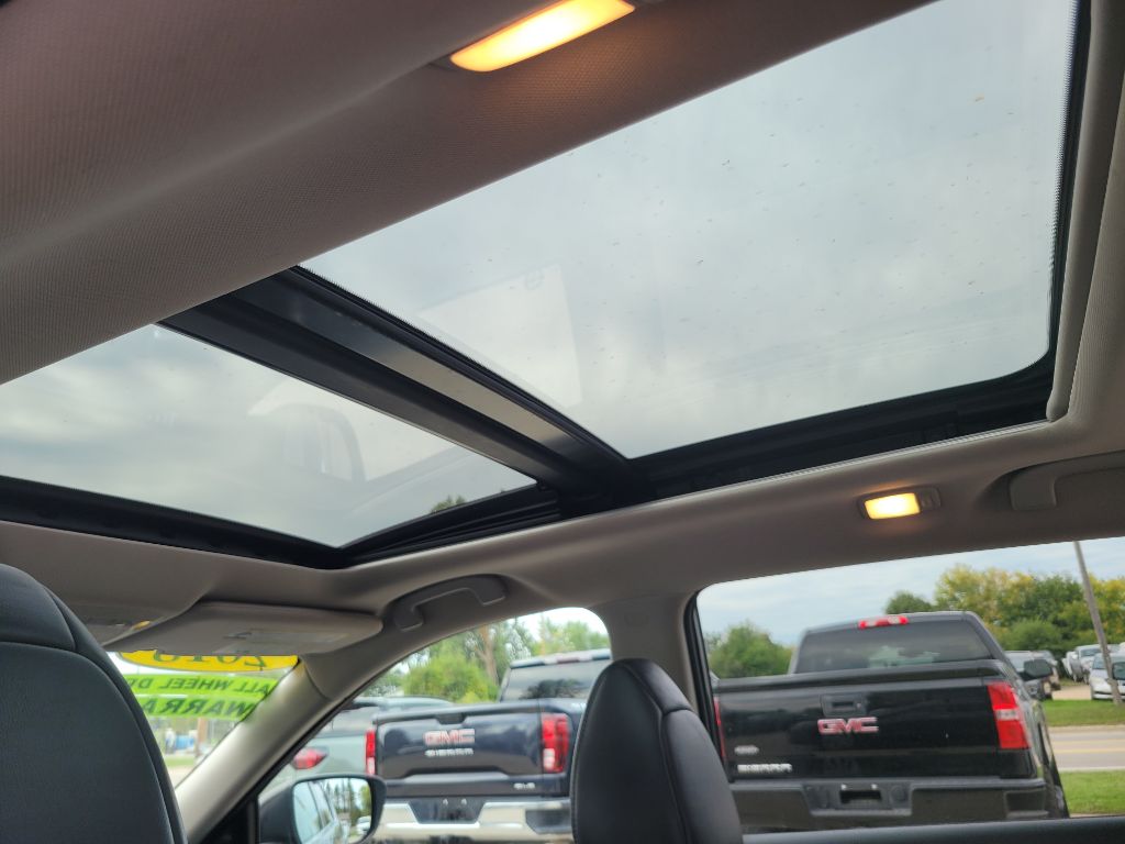 Photo 41 of this NISSAN ROGUE