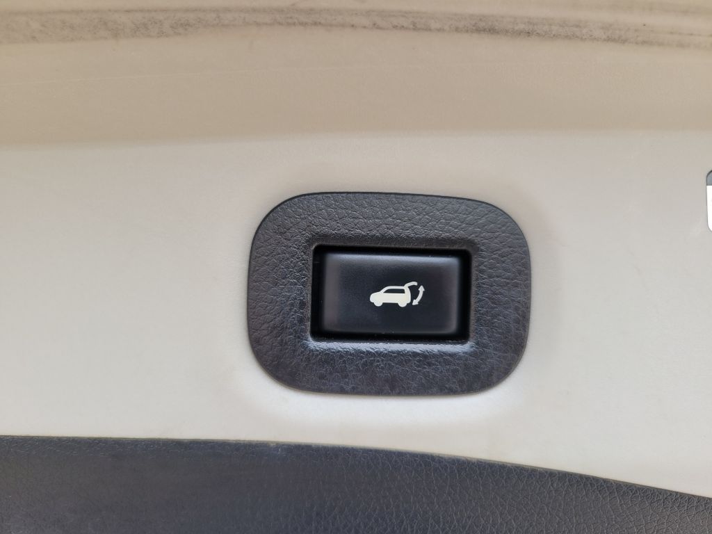 Photo 50 of this NISSAN ROGUE