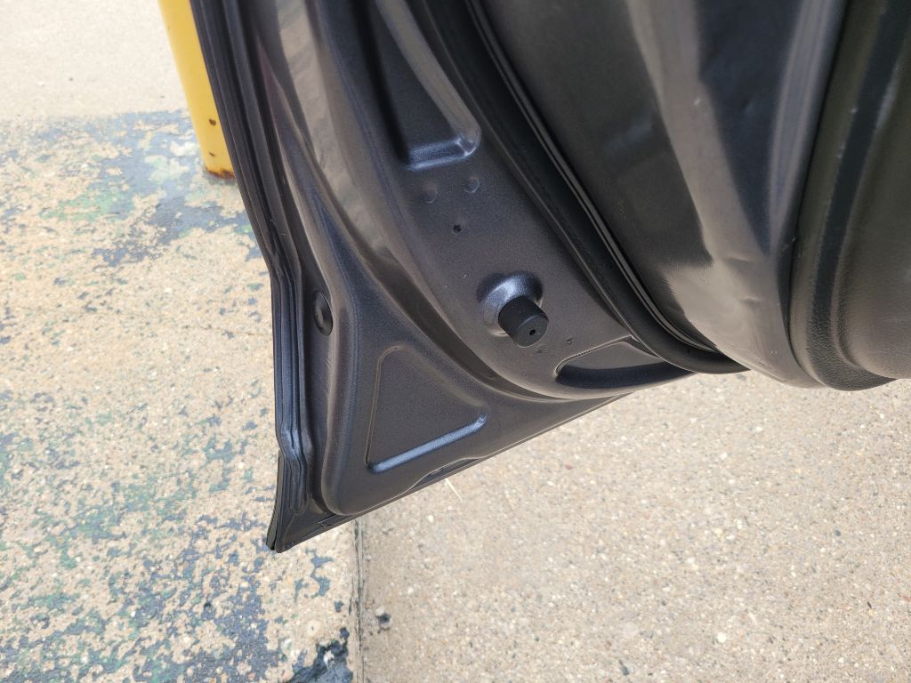 Photo 17 of this NISSAN ROGUE