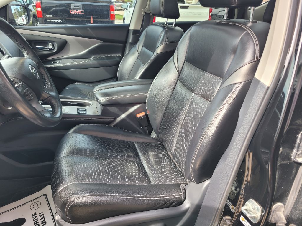 Photo 24 of this NISSAN MURANO