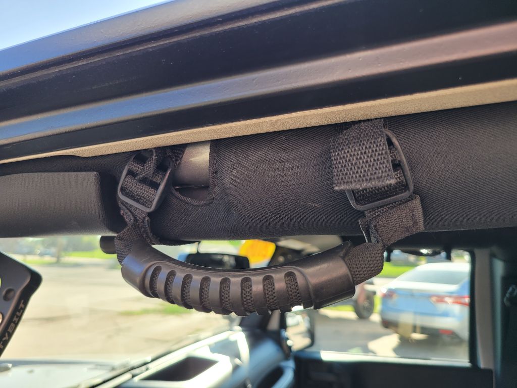 Photo 20 of this JEEP WRANGLER UNLIMI