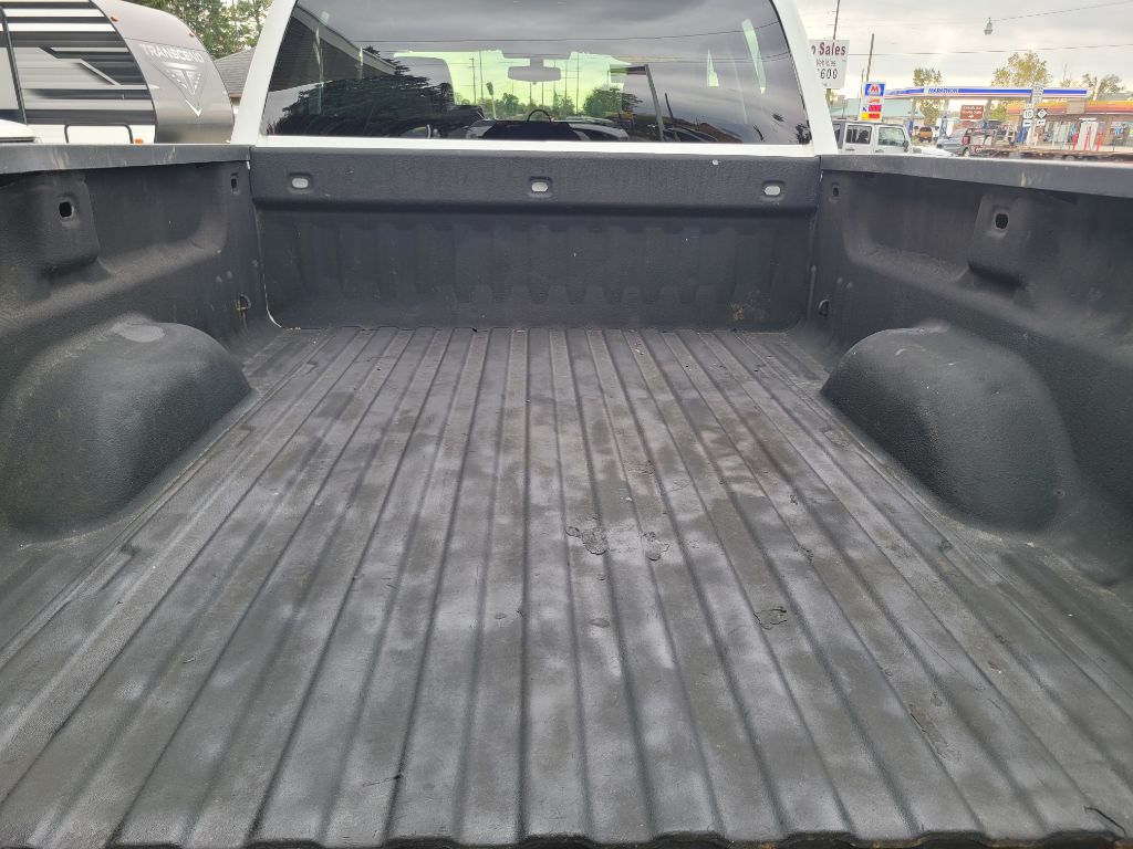 Photo 8 of this CHEVROLET SILVERADO 2500H