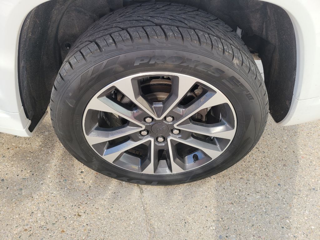 Photo 6 of this JEEP GRAND CHEROKEE