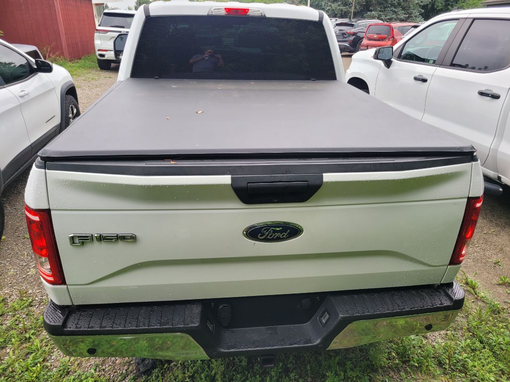 Photo 4 of this FORD F-150
