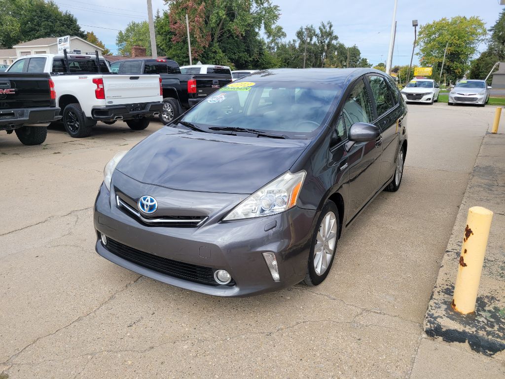 2013 TOYOTA PRIUS V