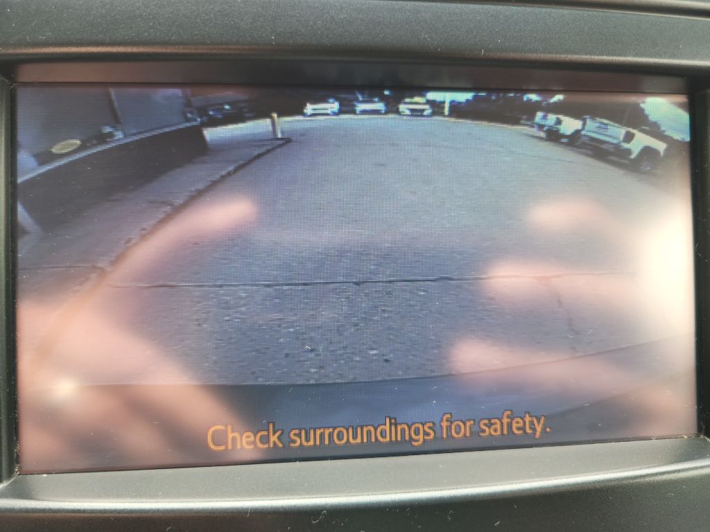 Photo 32 of this TOYOTA PRIUS V