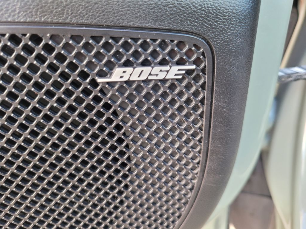 Photo 27 of this HYUNDAI SANTA CRUZ