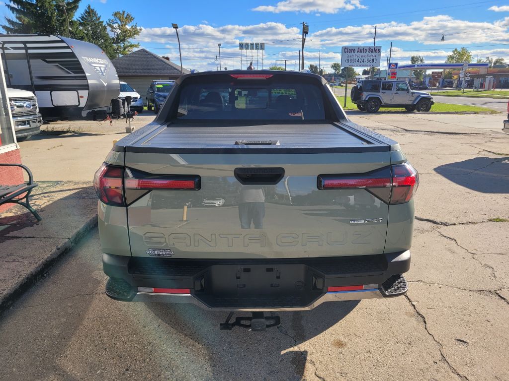 Photo 6 of this HYUNDAI SANTA CRUZ