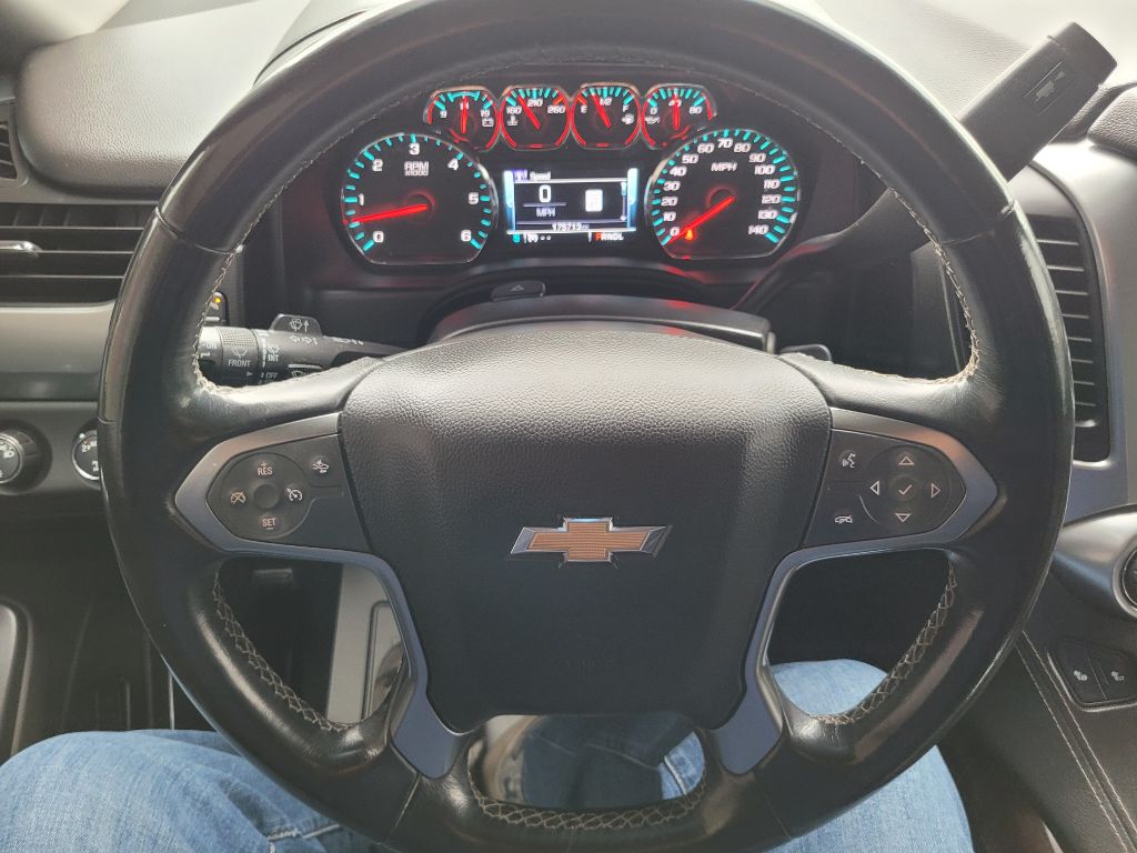 Photo 25 of this CHEVROLET SUBURBAN