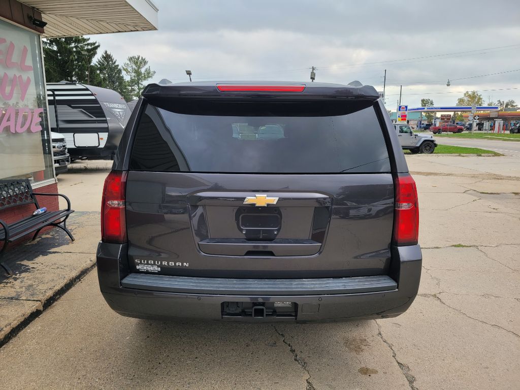 Photo 6 of this CHEVROLET SUBURBAN