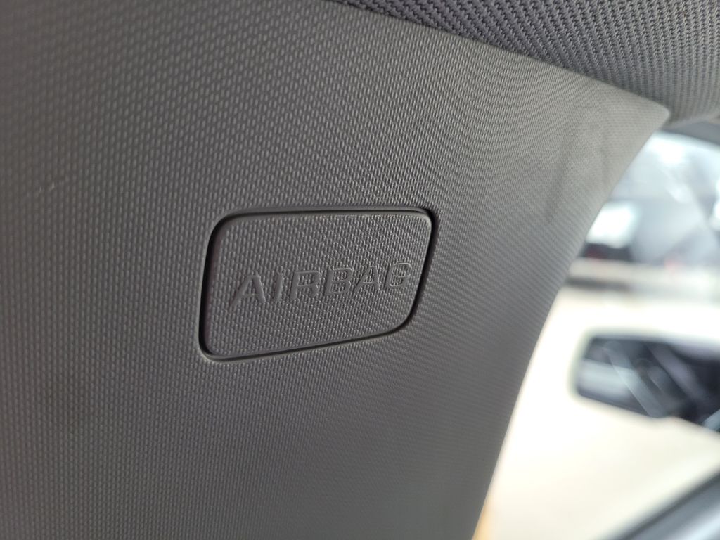 Photo 46 of this CHEVROLET SUBURBAN