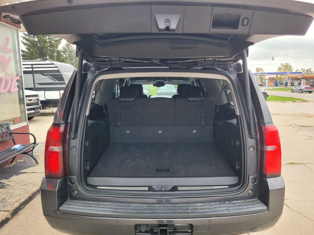 Photo 49 of this CHEVROLET SUBURBAN