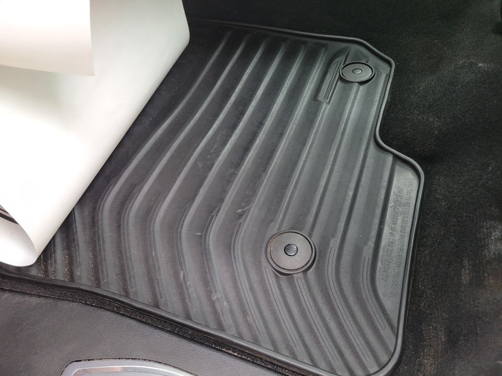 Photo 25 of this GMC SIERRA 1500