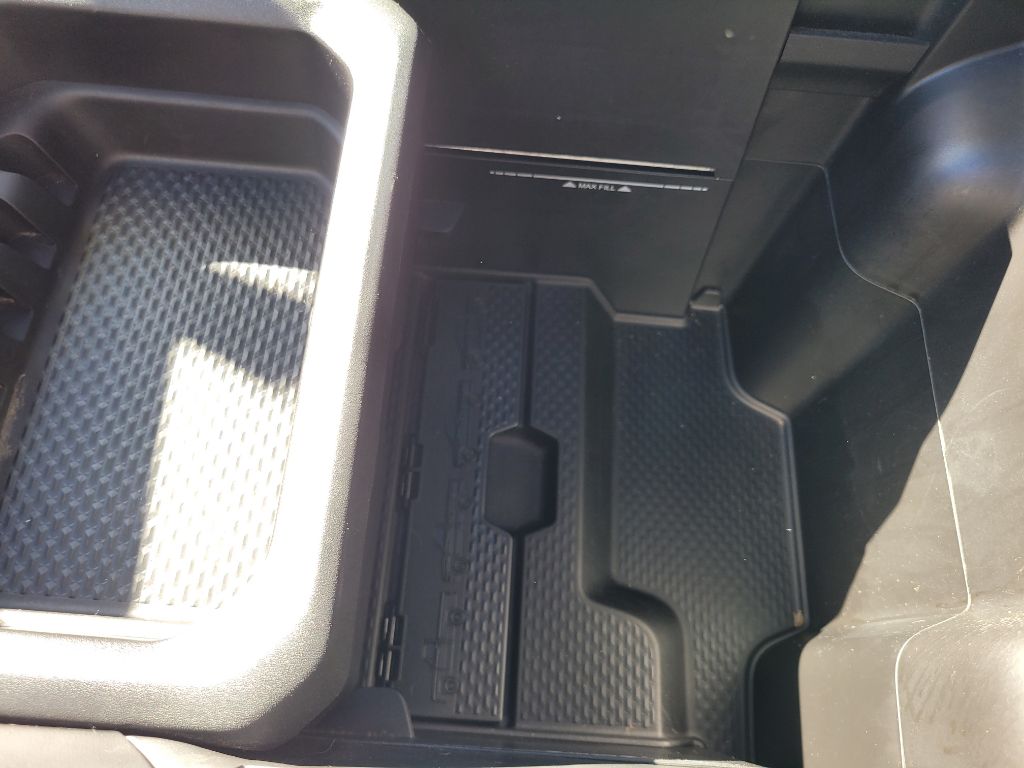 Photo 40 of this RAM 1500