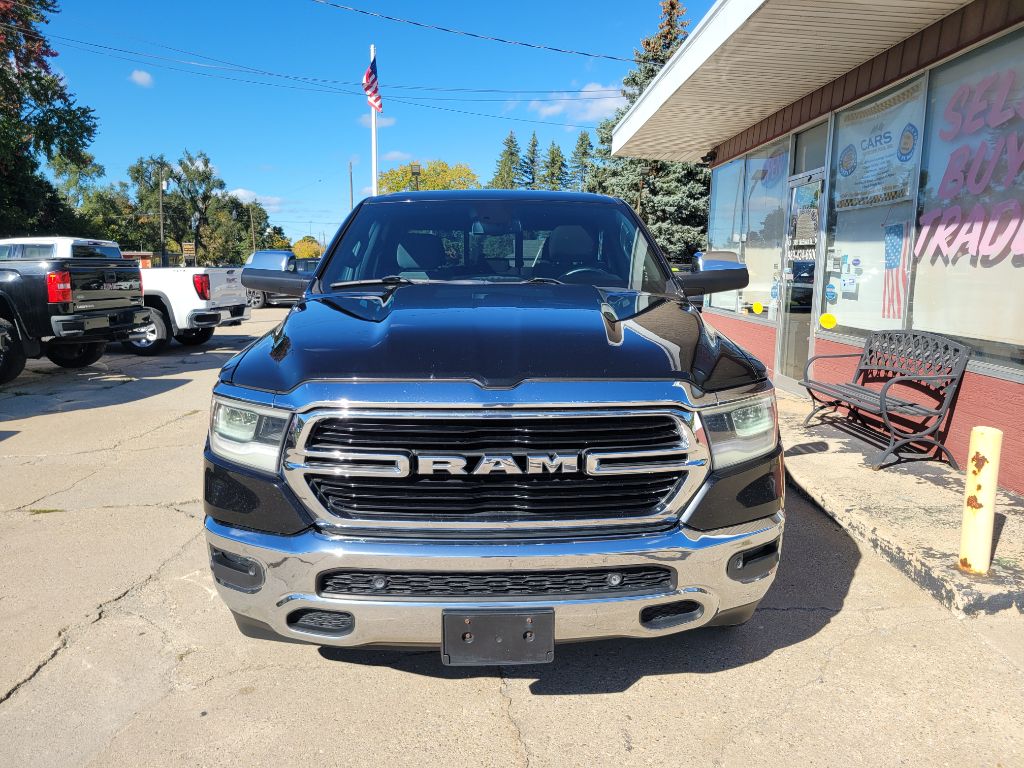 Photo 2 of this RAM 1500