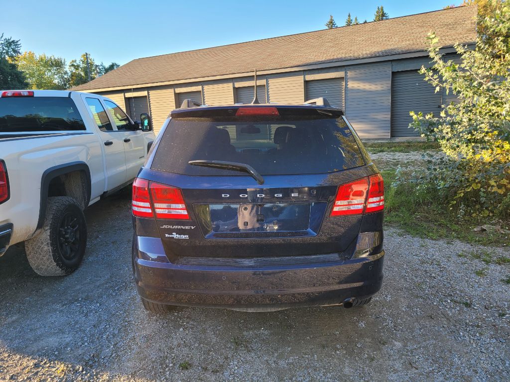 Photo 4 of this DODGE JOURNEY